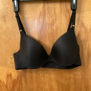 NWOT Black Maidenform Bra Style 09809